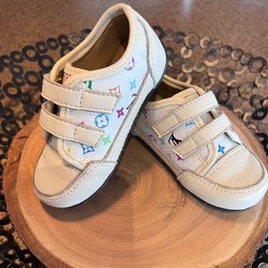 Leather Shoes - Louis Vuitton